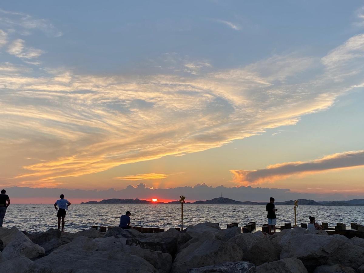 Sun Escape, Appart Renove Climatise 3 Pieces 4-6 Pers, 350M De La Plage 马赛 外观 照片